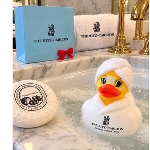 3pc Ritz Carlton ORLANDO GRANDE LAKES Gift Set Rubber Duckie Philosykos Soap LTD